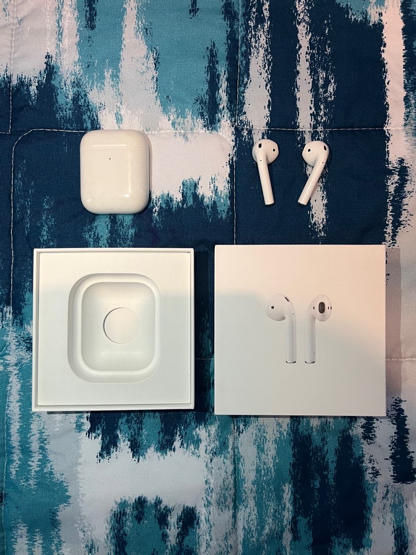 Original Airpods, Announcements on Carousell