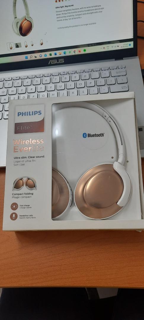 Philips Flite Wireless Everlite Bluetooth Headphones (Category: Headphones & Headsets) located in San Pedro. Submitted by aussiesurplus (Listing ID 1185985120, Image 2). Description: Philips Flite Wireless Everlite Bluetooth Headphones Price: P3,500 🛒Order online or visit us in store 📍Pin on Google Map or Waze: Shop and Save Australian Surplus RMT Industrial Complex Warehouse 15 Landmark: BAUER 🕣Store hours: 8:30am to 5:30pm ✅OPEN: Monday to S