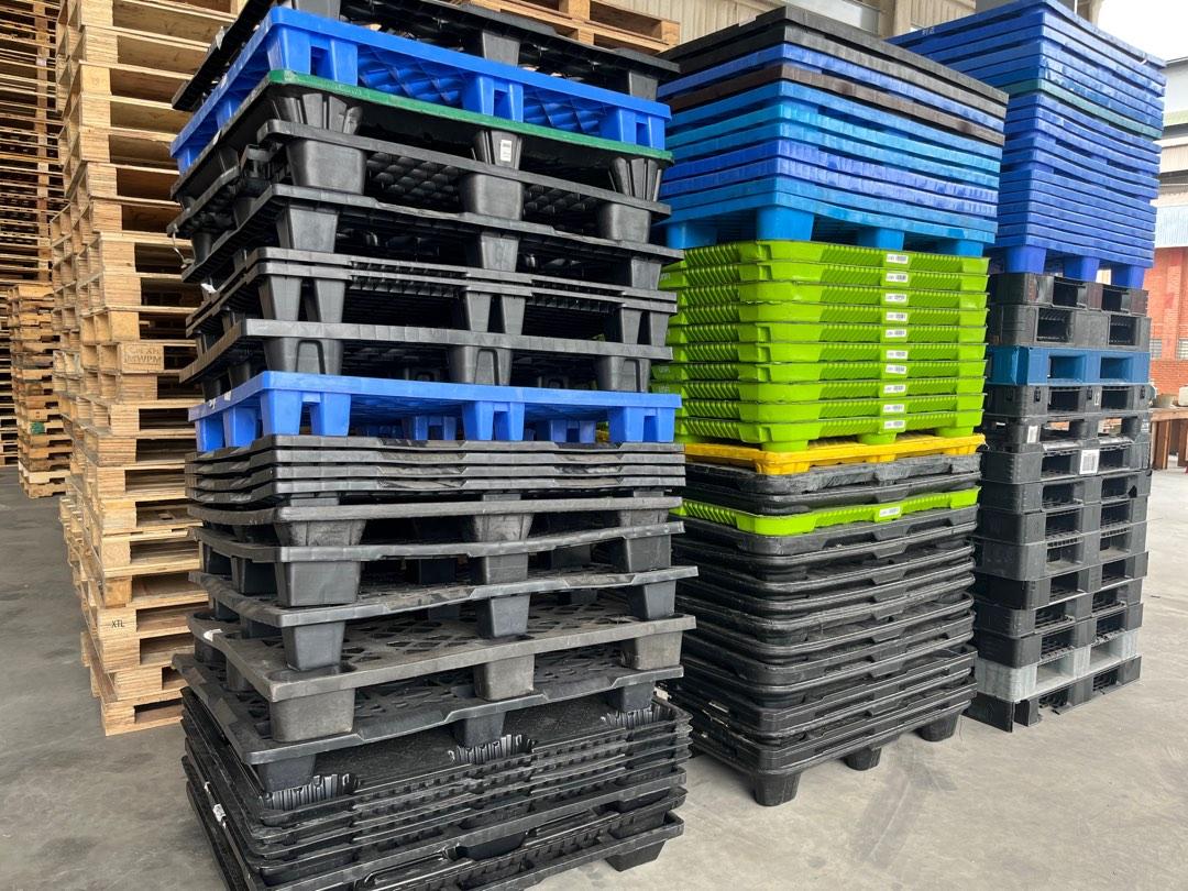 Plastic Pallet, Everything Else on Carousell