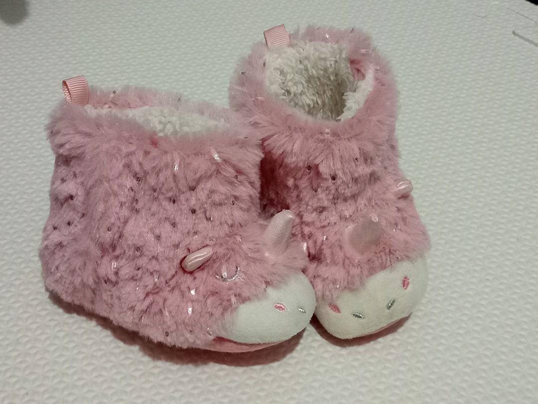 Primark baby shoes unicorn pink 69 mos/ 10cm, Babies & Kids, Babies