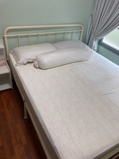 (Category: ) located in . Submitted by anna_anna (Listing ID 1185973717, Image 1). Description: .
