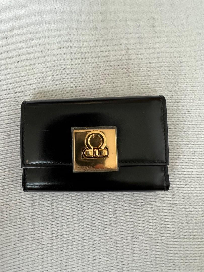 Salvatore ferragamo key pouch 2025