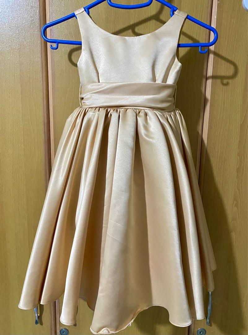 Simple gown for kids hot sale