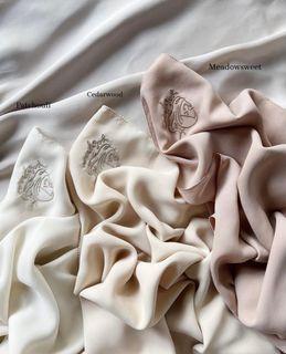 Solayce Serene in Cedarwood