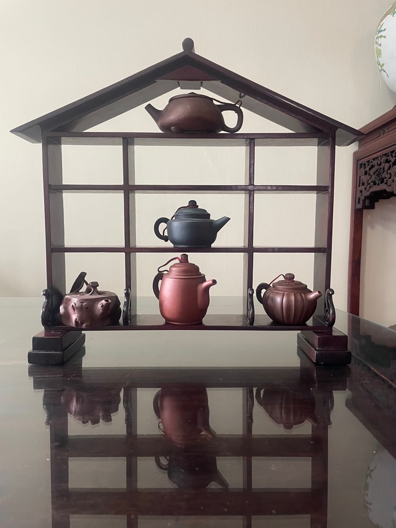 Teapots Display Rosewood Rack, Hobbies & Toys, Memorabilia