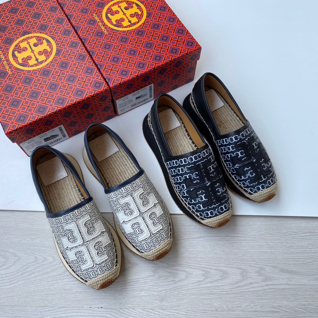 Tory burch daisy sale slip on sneakers