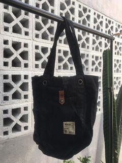(Kategori: ) berada di . Dikirim oleh maleficvs (ID iklan 1185913939, Gambar 1). Deskripsi: .