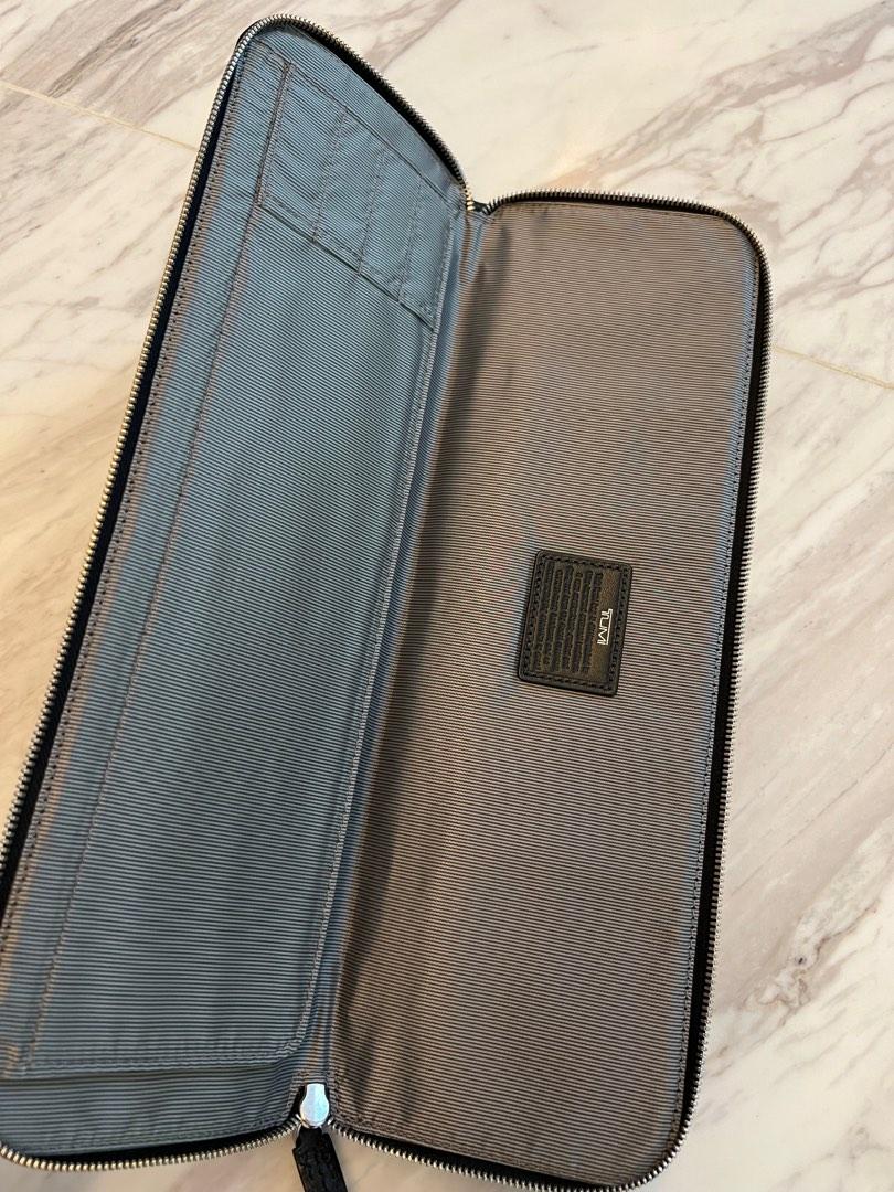 Tumi travel tie case Everything Else on Carousell