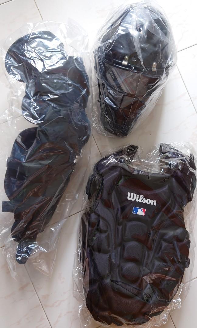 Wilson EZ Gear Catcher's Equipment Kit Youth Large/Extra Large