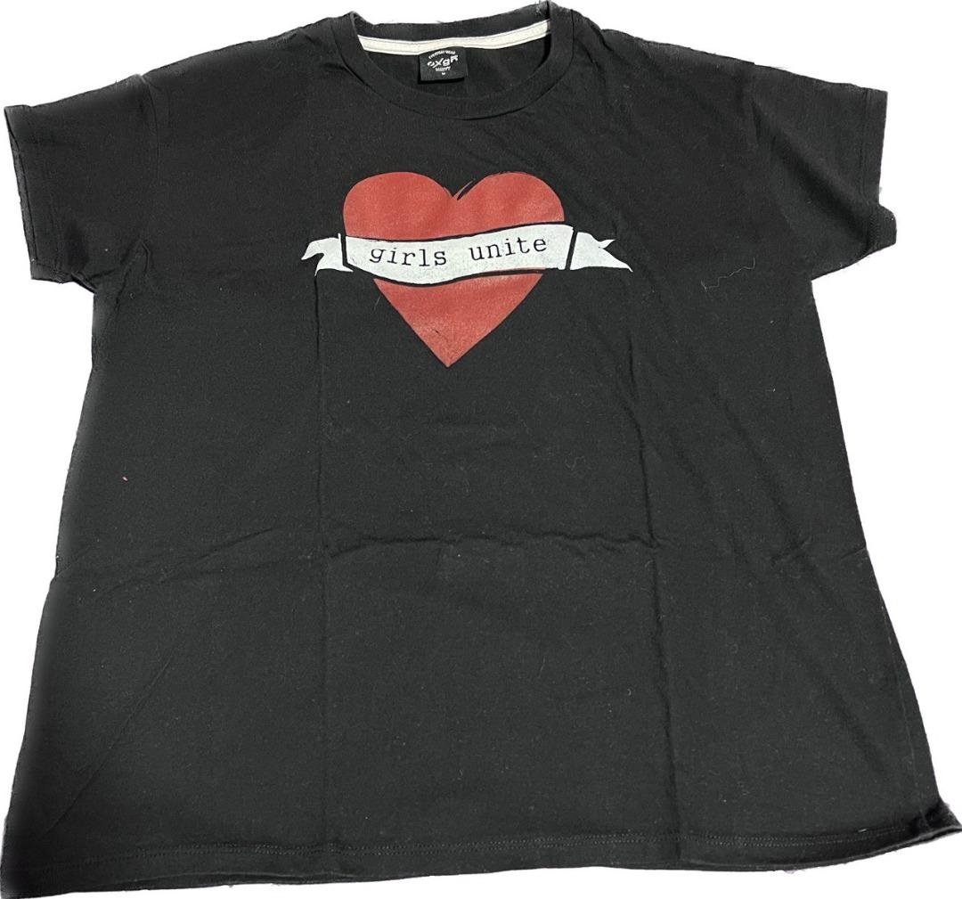 y2k vibes baby tee (Category: Shirts) located in Quezon City. Submitted by lavatopia (Listing ID 1186082832, Image 1). Description: - M but fits s-m - y2k vibes when paired with midwaist denim skirts.