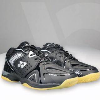 Yonex Aero Comfort Badminton Shoes US size Mens 6.5/Womens 8