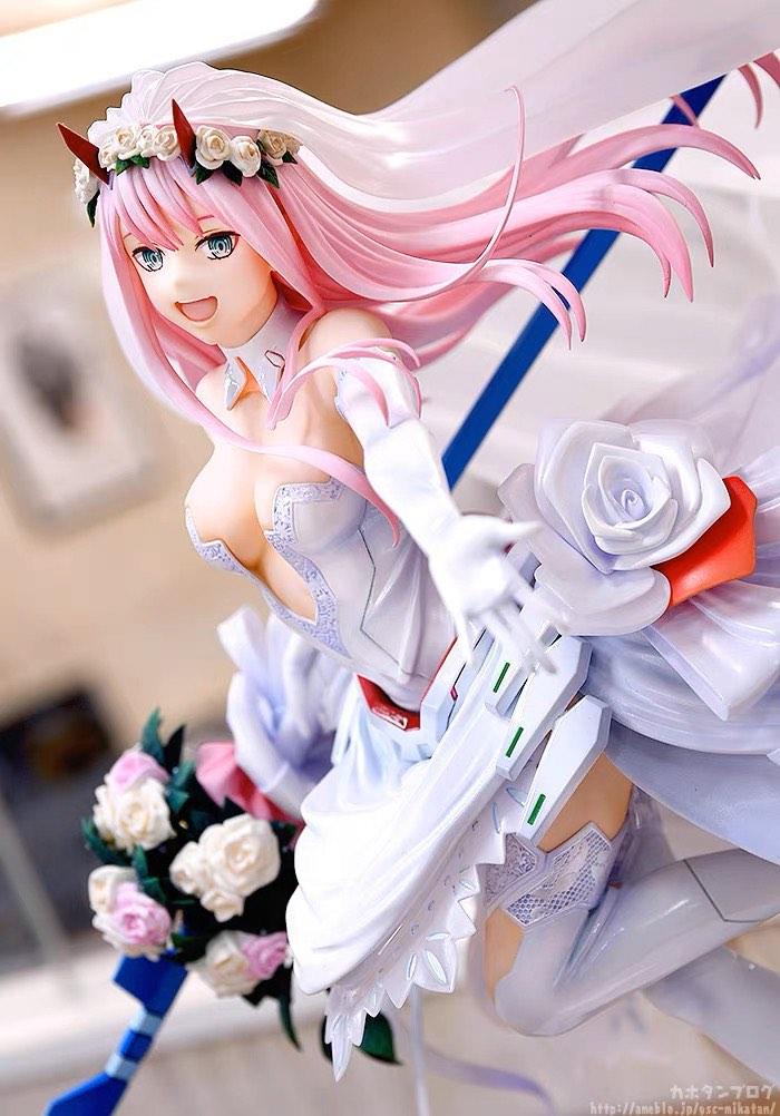 Zero two figure wedding Outlet