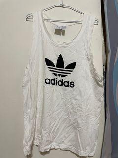 Adidas 背心L號