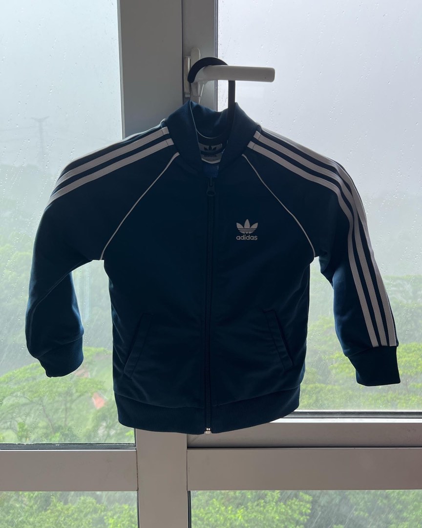 Superstar suit hotsell adidas