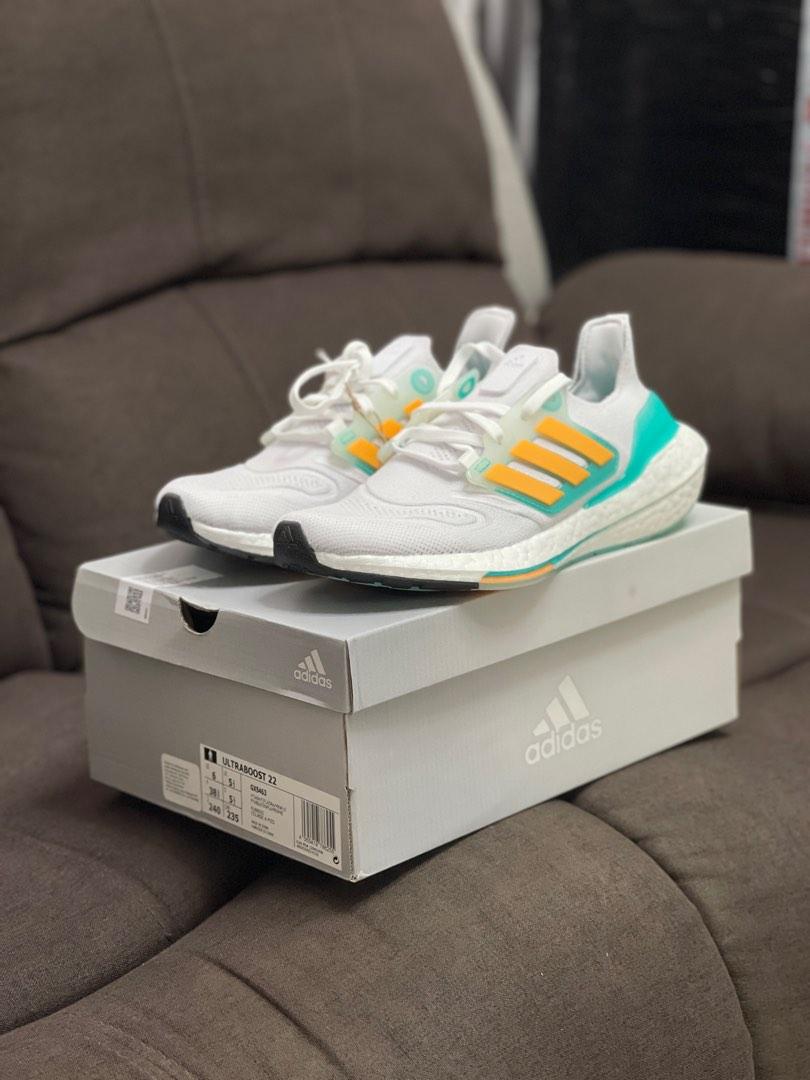 Adidas ultra 2025 boost 5.5