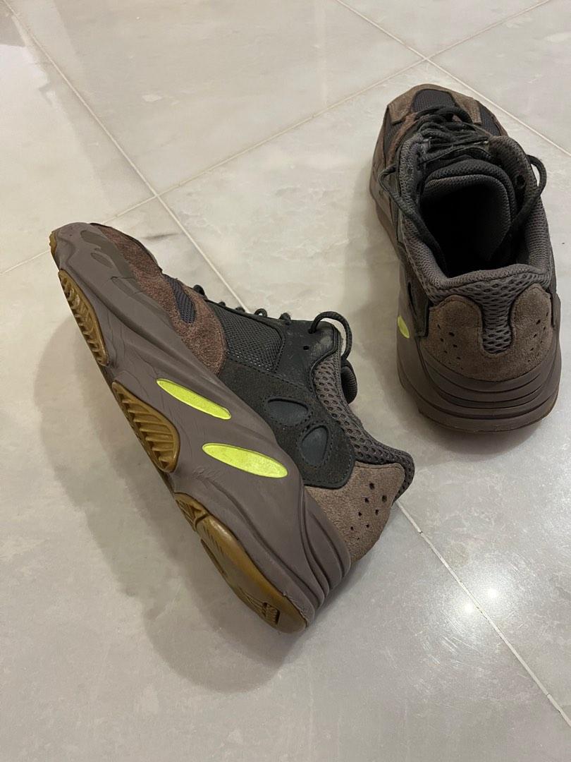 Sneakersnstuff outlet yeezy 700