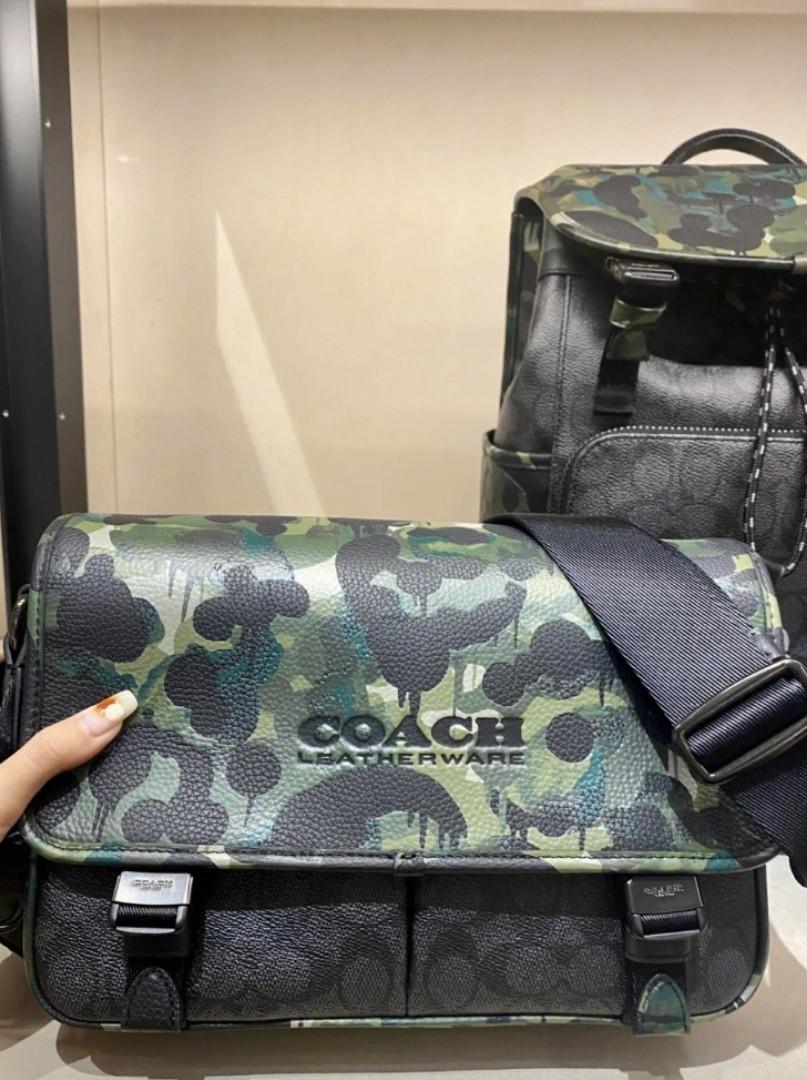 Authentic coach Men s Classic Logo Canvas Camo Print LEAGUE Messenger Bag