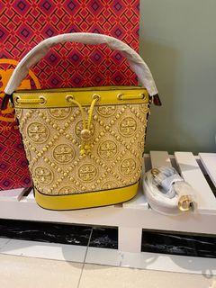 Tory Burch T Monogram Jacquard Barrel Shoulder Bag, Women's Fashion, Bags &  Wallets, Shoulder Bags on Carousell