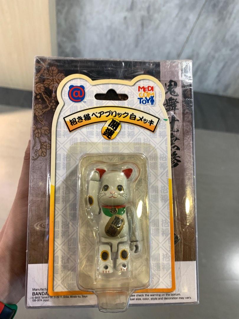 Bearbrick 初代白招財貓 興趣及遊戲 玩具 遊戲類 Carousell