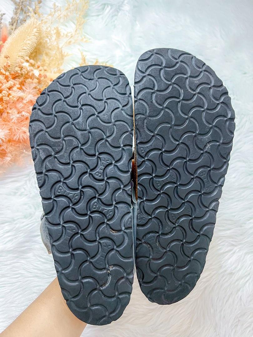 birkenstock gizeh metallic silver