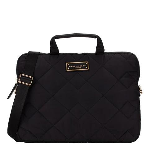 Marc Jacobs Snapshot all black, Luxury, Bags & Wallets on Carousell