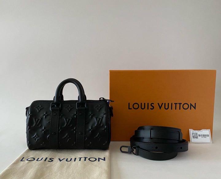 Louis Vuitton Trunk Slingbag Monogram Seal Black in Cowhide Leather with  Black-tone