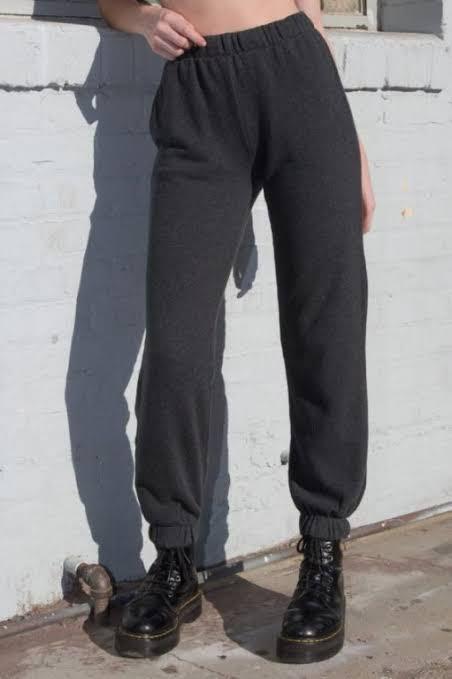 Brandy Melville Rosa Sweatpants in Dark Grey Jogger Jogging Pants