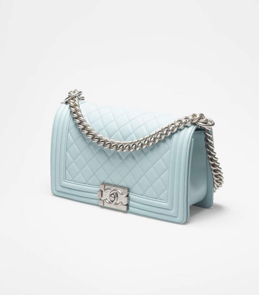 Chanel 22P Boy Light Blue Calf Skin Medium Rare, Luxury, Bags & Wallets On  Carousell