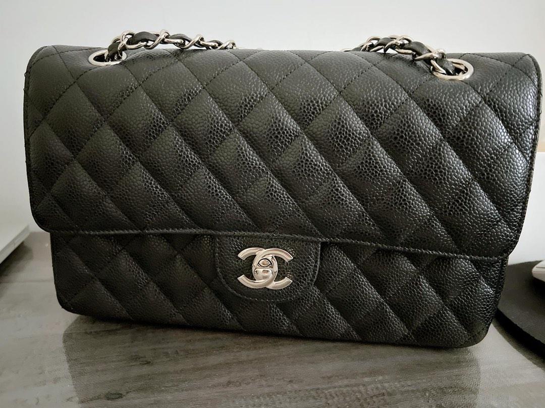 Chanel classic small hotsell size