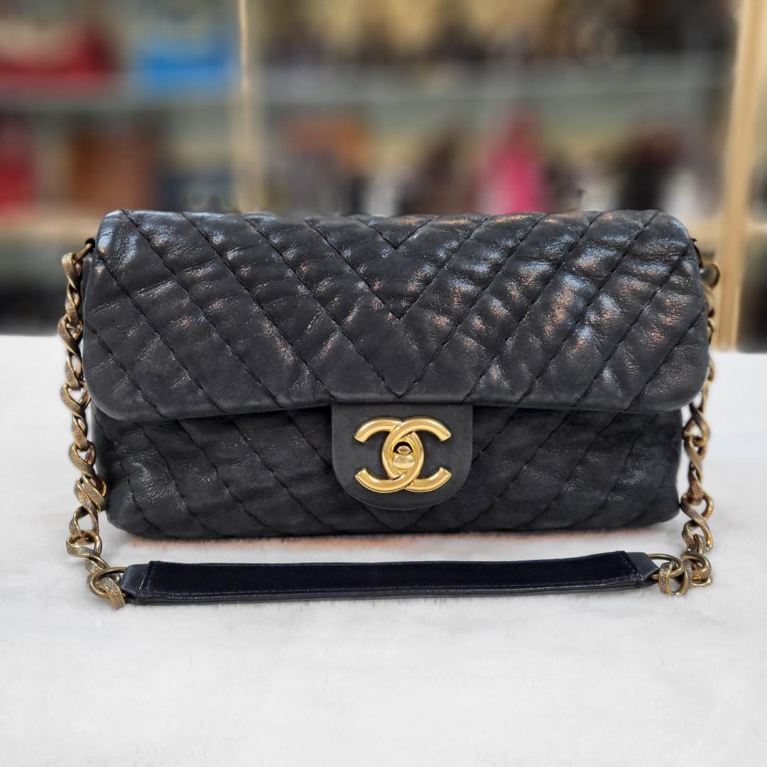 Chanel Single Flap Chevron Bag, Luxury, Bags & Wallets on Carousell