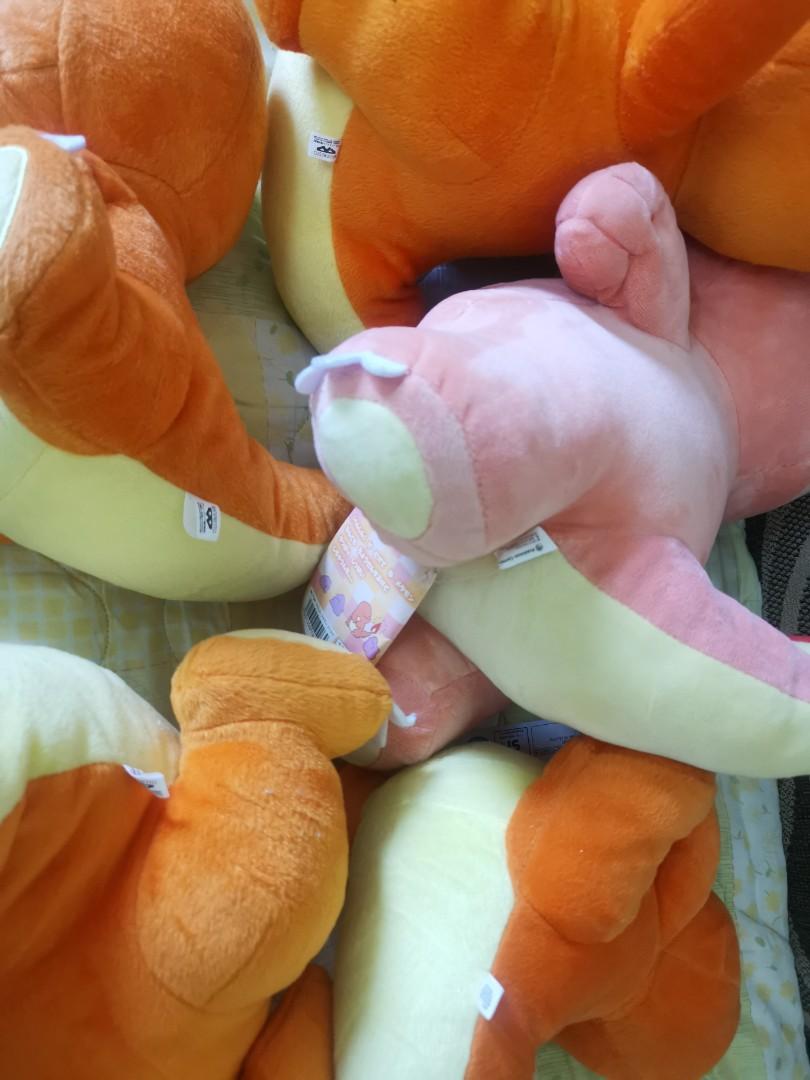 Combo pokemon Charmander, Hobbies & Toys, Toys & Games on Carousell