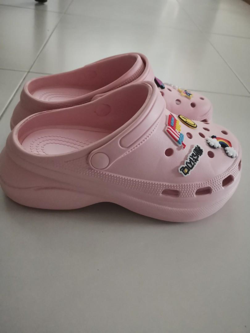 Cute clog sandals hot sale