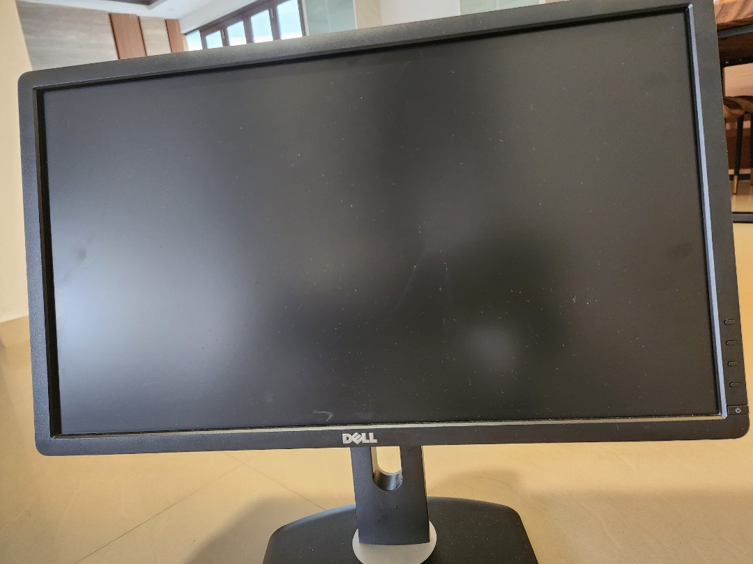 Dell 24 inch monitor, Computers & Tech, Parts & Accessories, Monitor  Screens on Carousell