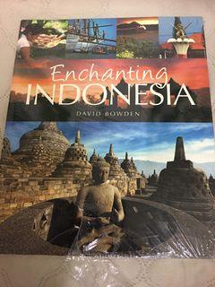 Enchanting Indonesia Travel Book (Paperback)
