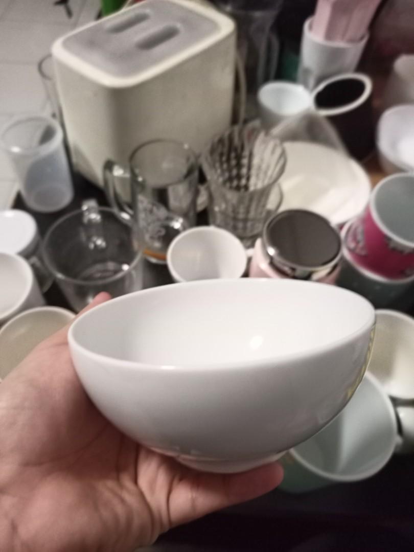 FREEPlates and bowls, Furniture & Home Living, Kitchenware & Tableware