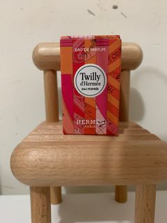 （分類：）位於 。 由 ammmur 提交（商品編號 1186269482，圖片 1）。簡介： 。