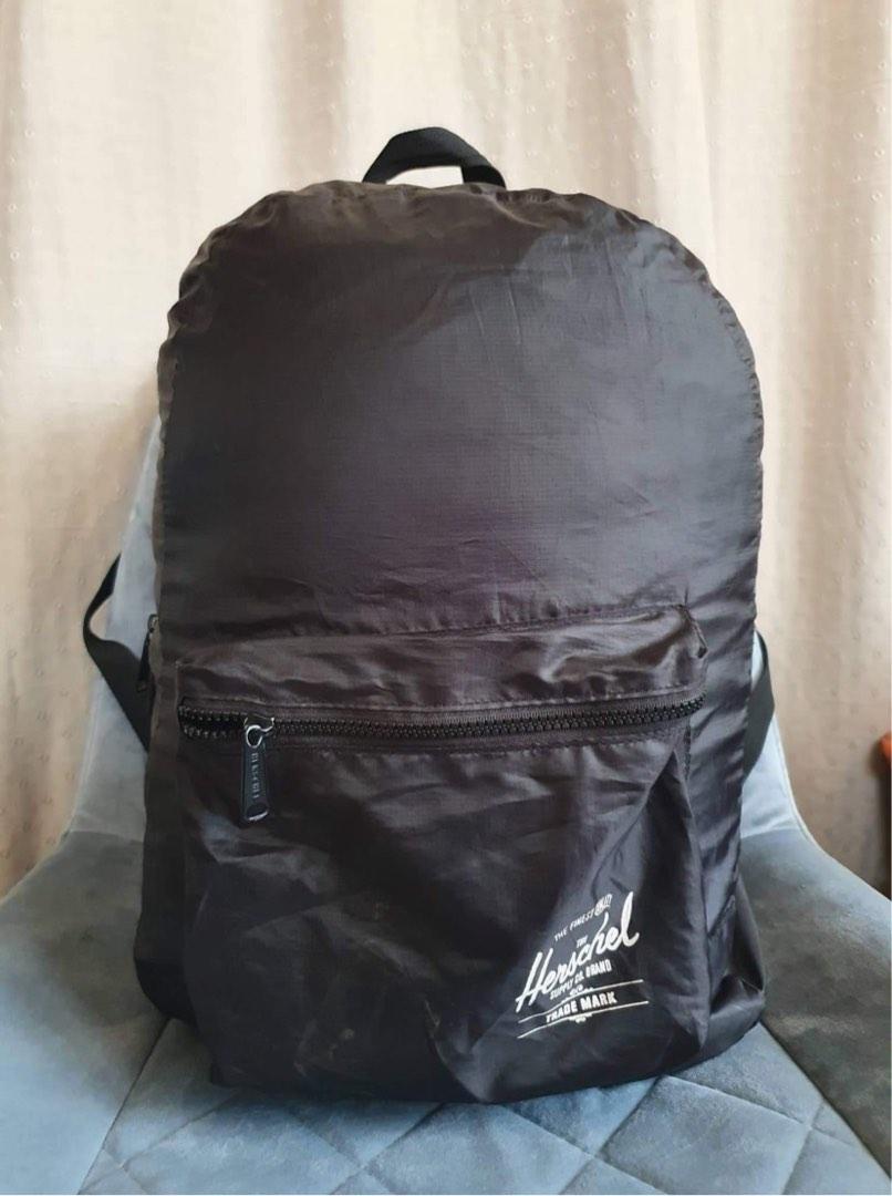 Herschel Packable backpack (Category: Luxury Bags & Wallets) located in Cagayan de Oro. Submitted by borse_de_amore (Listing ID 1186178615, Image 2). Description: Herschel Packable backpack Rank A needs Linis lang no flaws. Great for travel since na fofold to a small package. Good for shopping as well. Large size 🔖1,250 only MOP: 🚫No Shopee Checkout 🚫 BDO Gcash Shipping: 🚫No COD/COP🚫 J&T JRS LBC I also give discounts for Bundled items. Happy