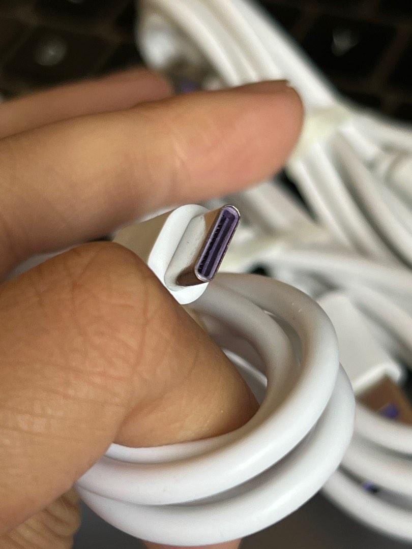 Huawei 5a Fast Charging Cable (Category: Chargers & Cables) located in Manila. Submitted by razelysonn (Listing ID 1186142139, Image 2). Description: pm me.