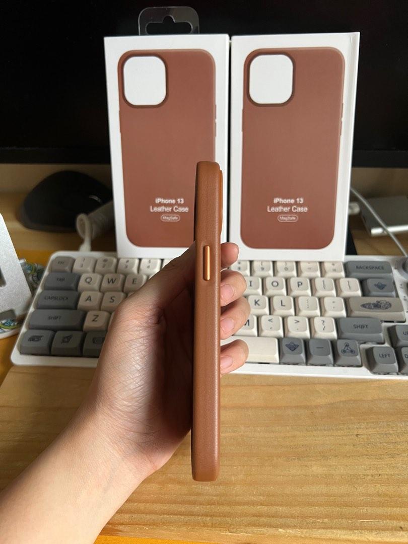 iPhone 13 Magsafe Leather Brown Case (Category: Cases & Sleeves) located in Manila. Submitted by razelysonn (Listing ID 1186149790, Image 2). Description: pm me.