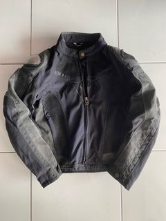 (Kategori: ) berada di . Dikirim oleh GARASI62 (ID iklan 1186114950, Gambar 1). Deskripsi: .