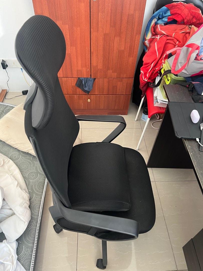 Kitchen z office chair, Furniture & Home Living, Furniture, Chairs on