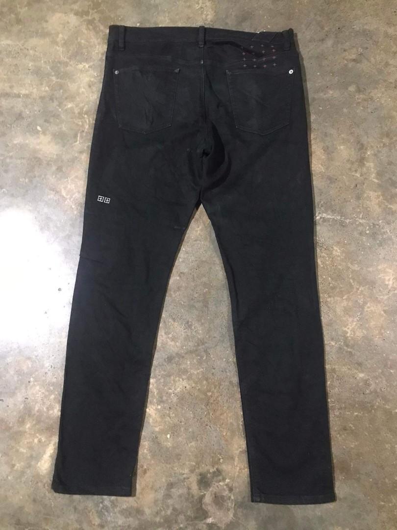 KSUBI JEANS (Category: Jeans) located in Santo Tomas. Submitted by pickers_corner (Listing ID 1186286433, Image 2). Description: KSUBI VAN WINKLE BLACK REBEL Size W36 L42 H6.5 excellent.