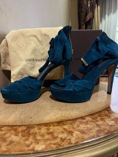 Louis vuitton heels with receipt