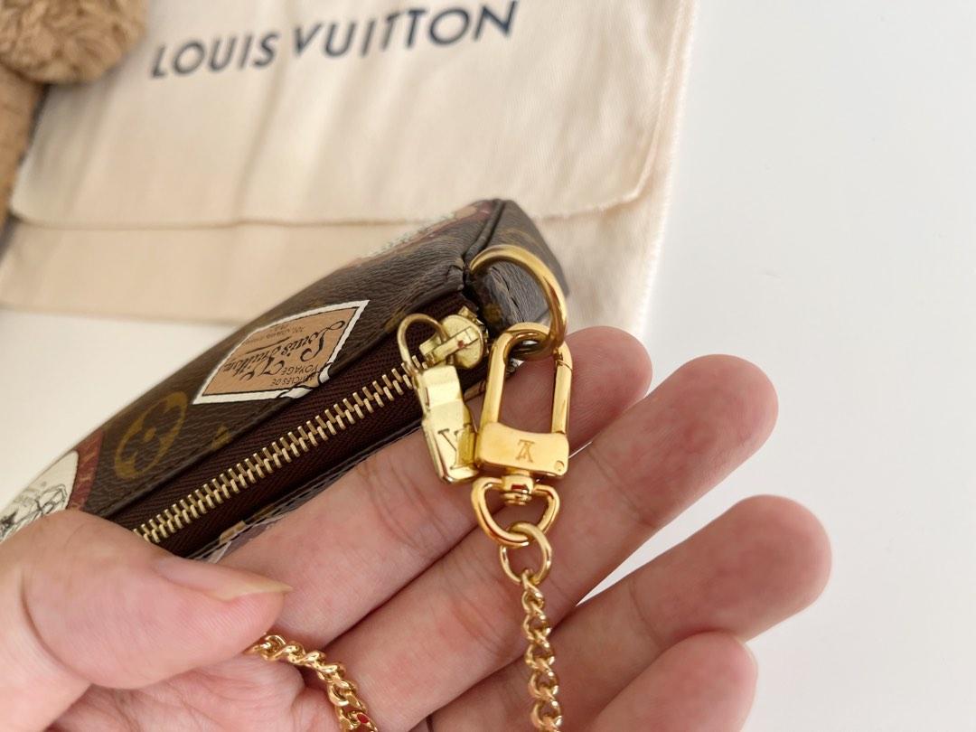 Louis Vuitton LV Vintage Mini Pochette Accessoires Limited Edition Mini  Shoulder Crossbody Bag, Luxury, Bags & Wallets on Carousell