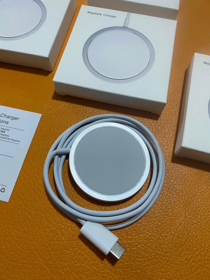 Magsafe Magnetic Charger for iPhone (Category: Chargers) located in Manila. Submitted by razelysonn (Listing ID 1186195537, Image 2). Description: pm .