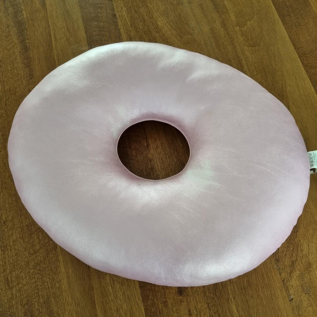Maternity Donut Cushion, Babies & Kids, Maternity Care on Carousell