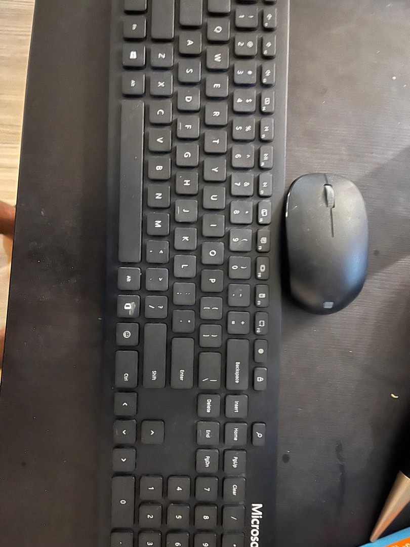 Microsoft keyboard and mouse, 電腦＆科技, 電腦周邊及配件, 電腦鍵盤及相關產品 Carousell