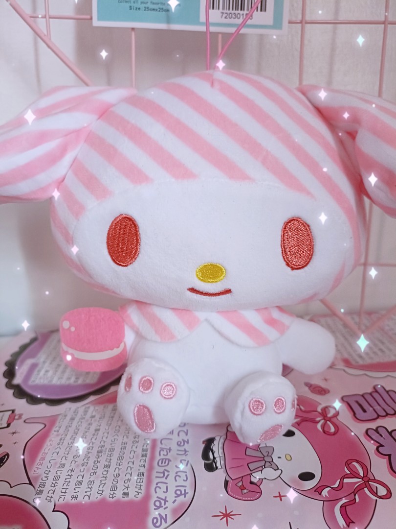 My Melody Cupcake, Hobbies & Toys, Toys & Games on Carousell