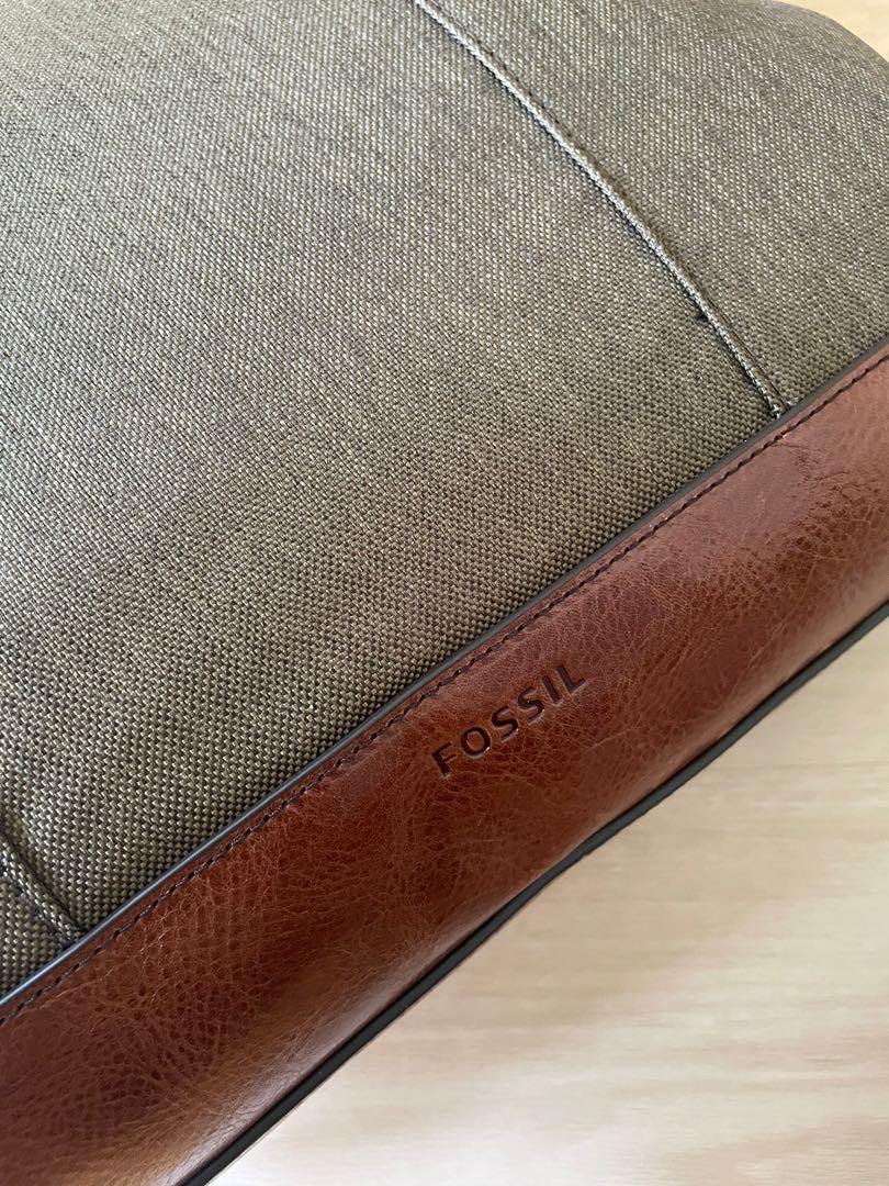 [NEW] Fossil Briefcase / Shoulder Bag, Luxury, Bags & Wallets on Carousell