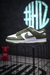 Dusty Olive 🫒 : r/Sneakers